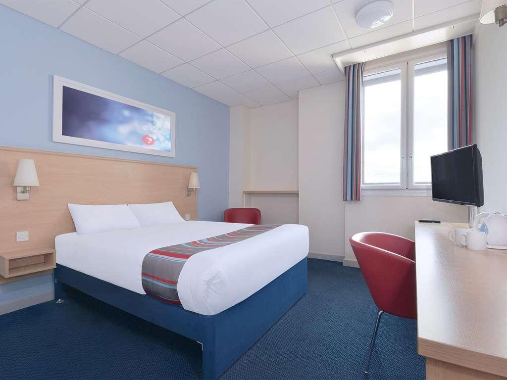 Travelodge Ipswich Beacon Hill Coddenham Номер фото