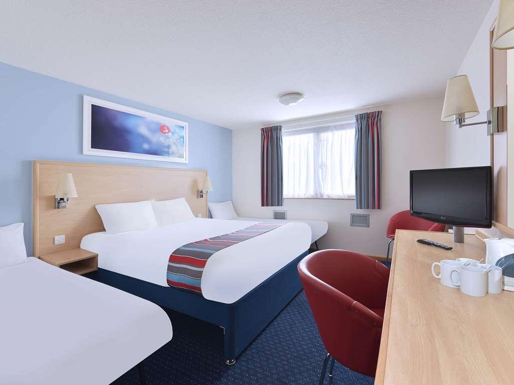 Travelodge Ipswich Beacon Hill Coddenham Номер фото